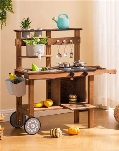 Houten buitenspeelkeuken
